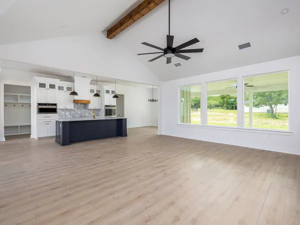 $740,000 | 811 County Road 200, Burnet, TX 78611