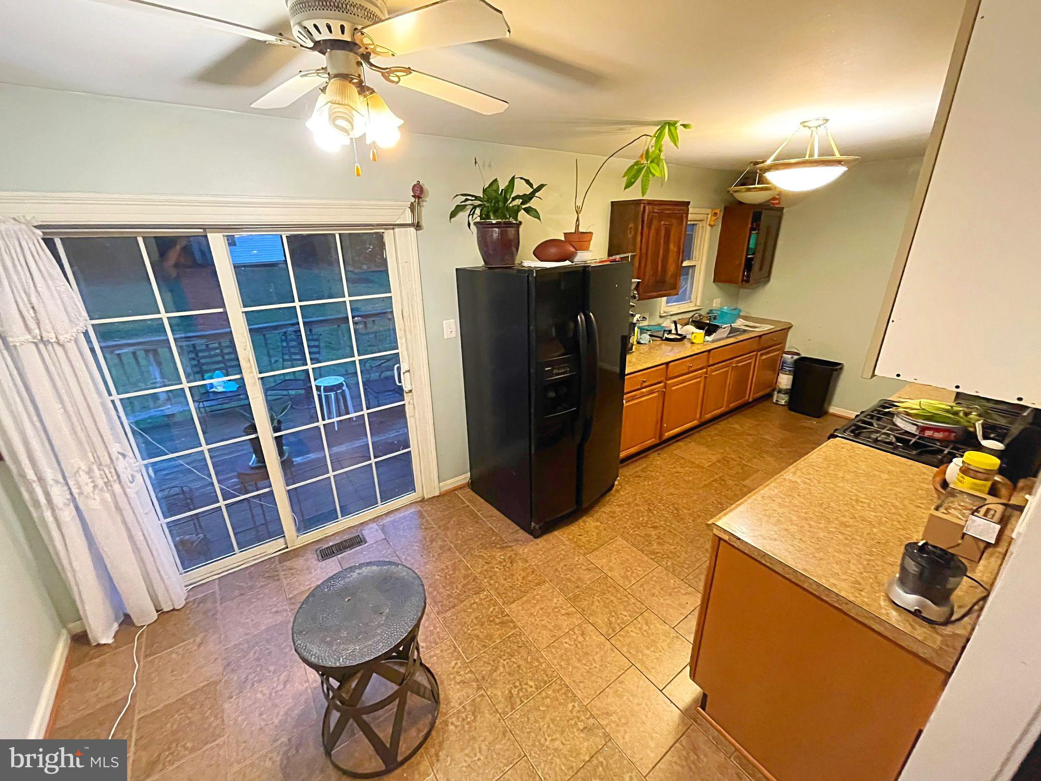 14333 Fullerton Road Woodbridge, VA 22193 - Photo 7 of 25
