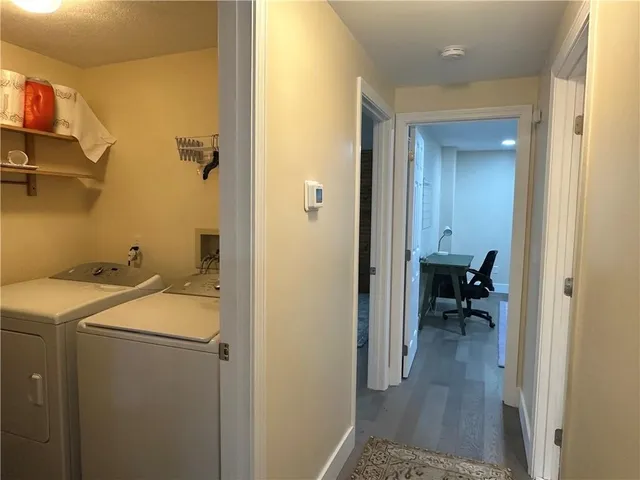 $2,300 | 351 New London Avenue, Unit 501, Warwick, RI 02886