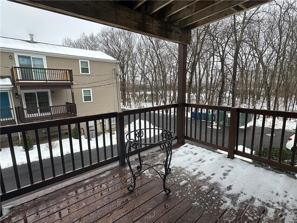 351 New London Avenue, Unit 501 Warwick, RI 02886 - Photo 9 of 36