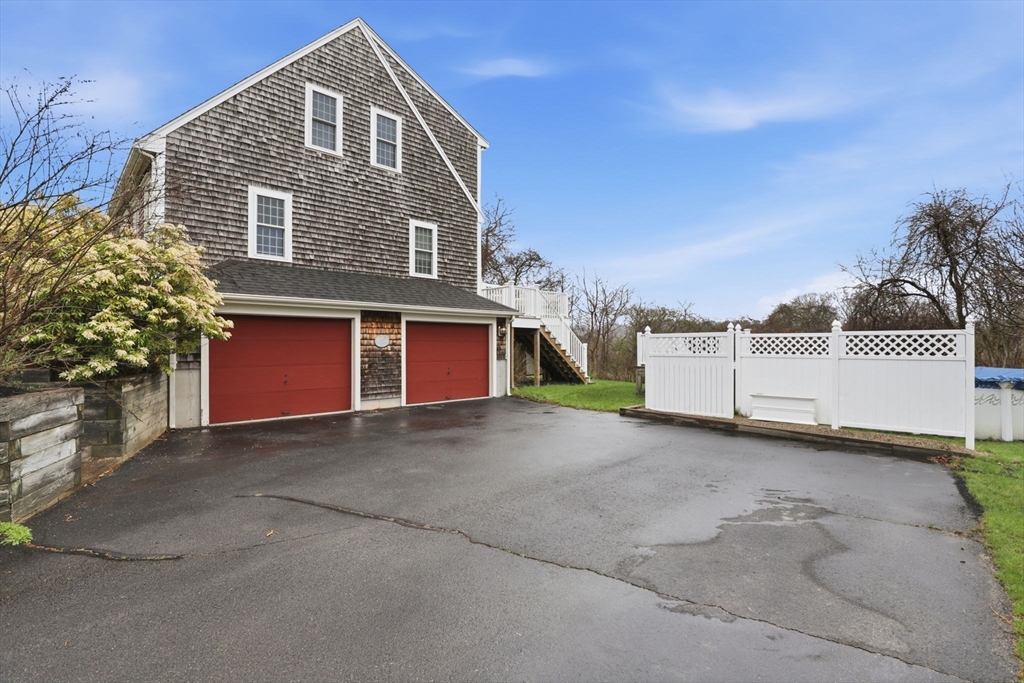 60 Old Farm Road Bridgewater, MA 02324 - Photo 38 of 42