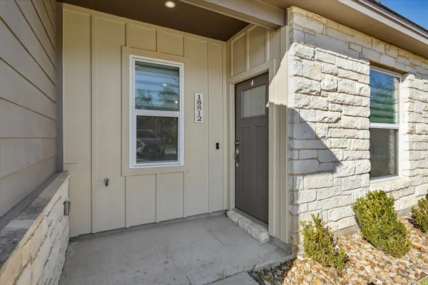 $275,000 | 18812 Nicklaus Drive, Point Venture, TX 78645