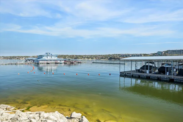 $250,000 | 18812 Nicklaus Drive, Point Venture, TX 78645