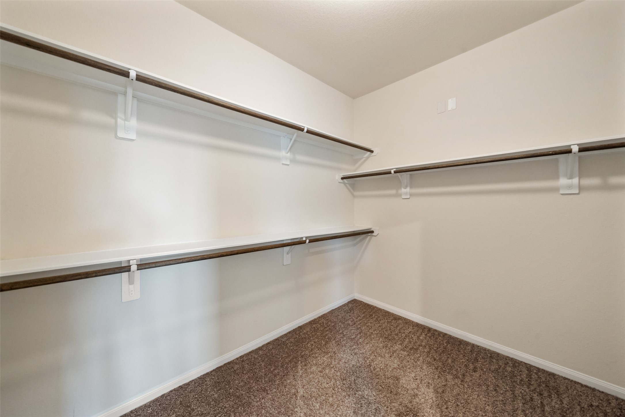 3626 Karissa Road Conroe, TX 77306 - Photo 15 of 34 Primary closet