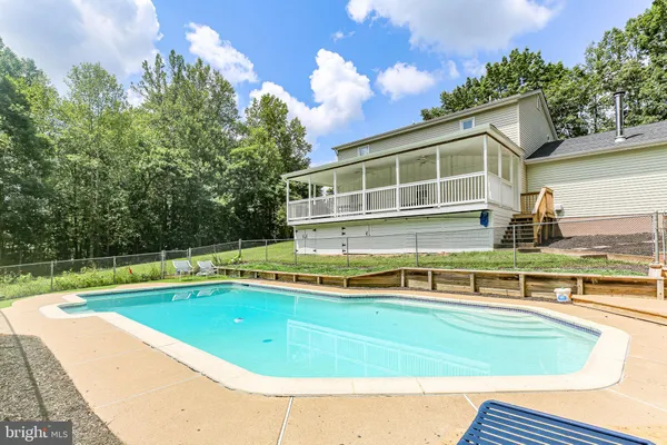 $575,000 | 8301 Seays Road, Spotsylvania, VA 22551