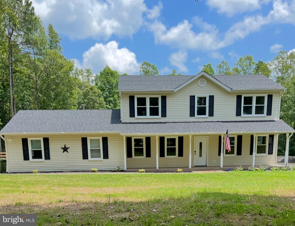 8301 Seays Road Spotsylvania, VA 22551 - Photo 4 of 69 Three Acres... Plus a Swimming Pool!