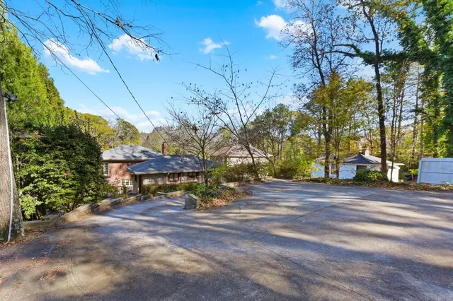 $1,900 | 1995 Ponce De Leon Avenue Northeast, Atlanta, GA 30307