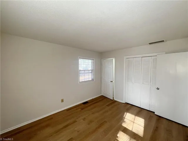 $1,695 | 6 Clark Court, Greensboro, NC 27406