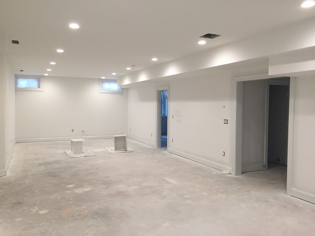 7 Marshall Road Wellesley, MA 02482 - Photo 29 of 29 a view of an empty room