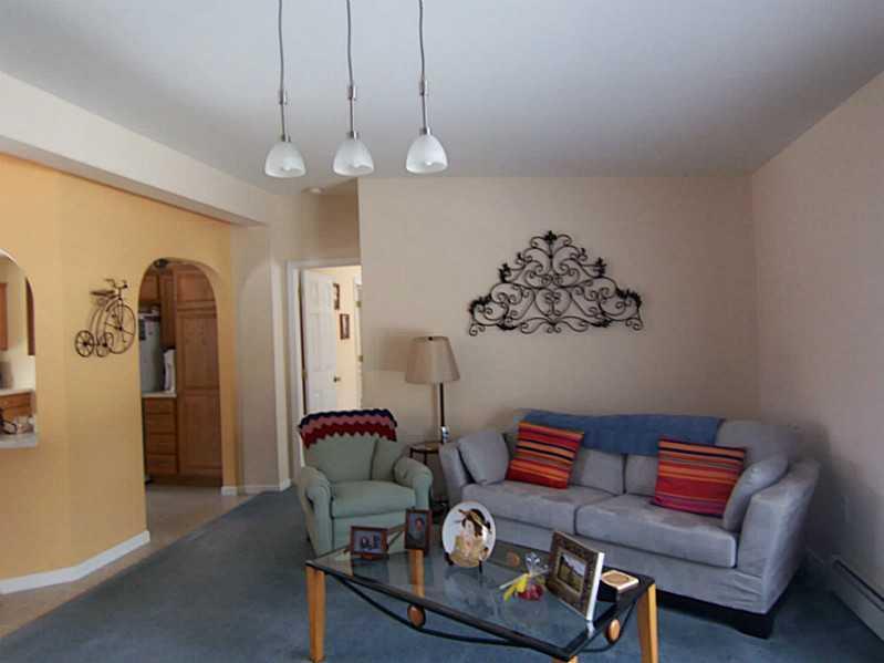 100 Warren Road Monmouth, ME 04259 - Photo 8 of 14 Living Room.