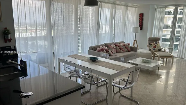 $4,500 | 1830 South Ocean Drive, Unit 3208, Hallandale Beach, FL 33009