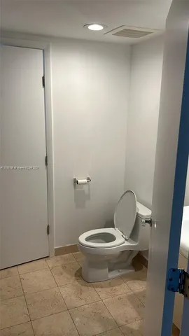 $4,500 | 1830 South Ocean Drive, Unit 3208, Hallandale Beach, FL 33009