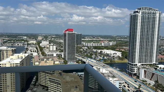 $4,500 | 1830 South Ocean Drive, Unit 3208, Hallandale Beach, FL 33009