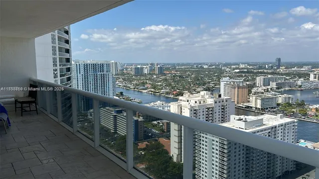 $4,500 | 1830 South Ocean Drive, Unit 3208, Hallandale Beach, FL 33009