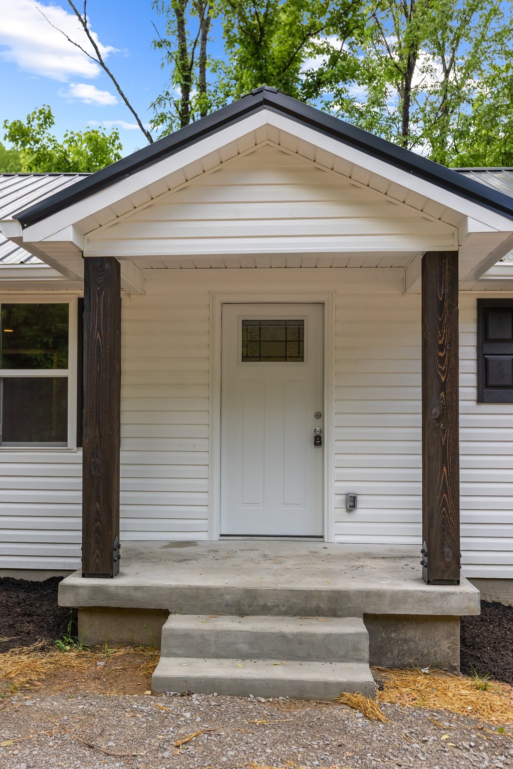 1591 Marsh Creek Road Linden, TN 37096 - Photo 5 of 30 a view of a house with a small entryway