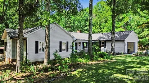 $1,000,000 | 205 Dornoch Drive, Weddington, NC 28104