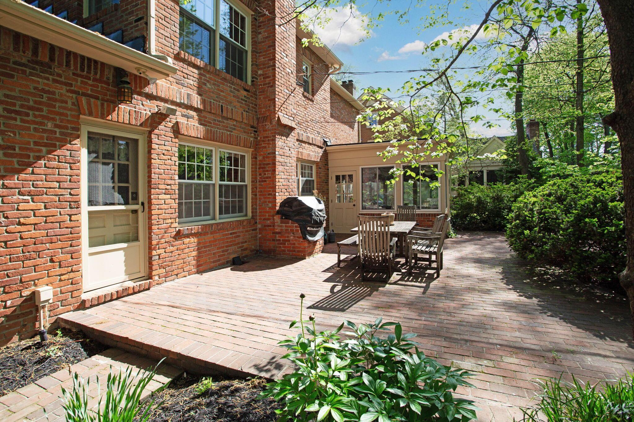 2111 Cheltenham Road Columbus, OH 43220 - Photo 50 of 64 Beautiful paver patio with built in grill which will convey with the house.