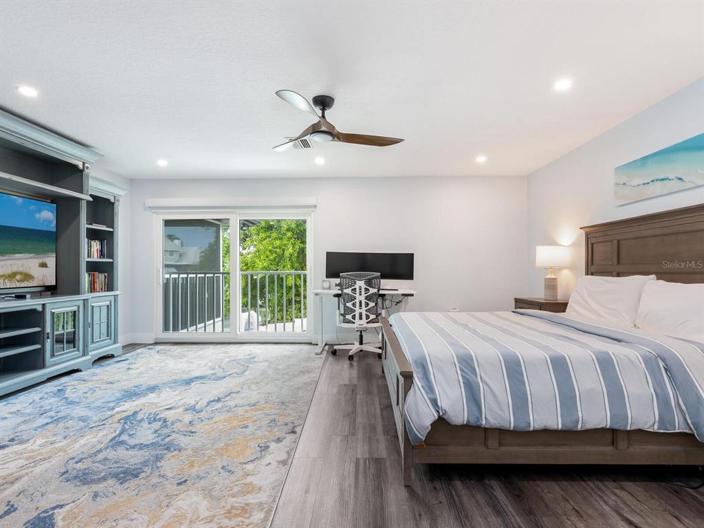 501 Norton Street Longboat Key, FL 34228 - Photo 20 of 67