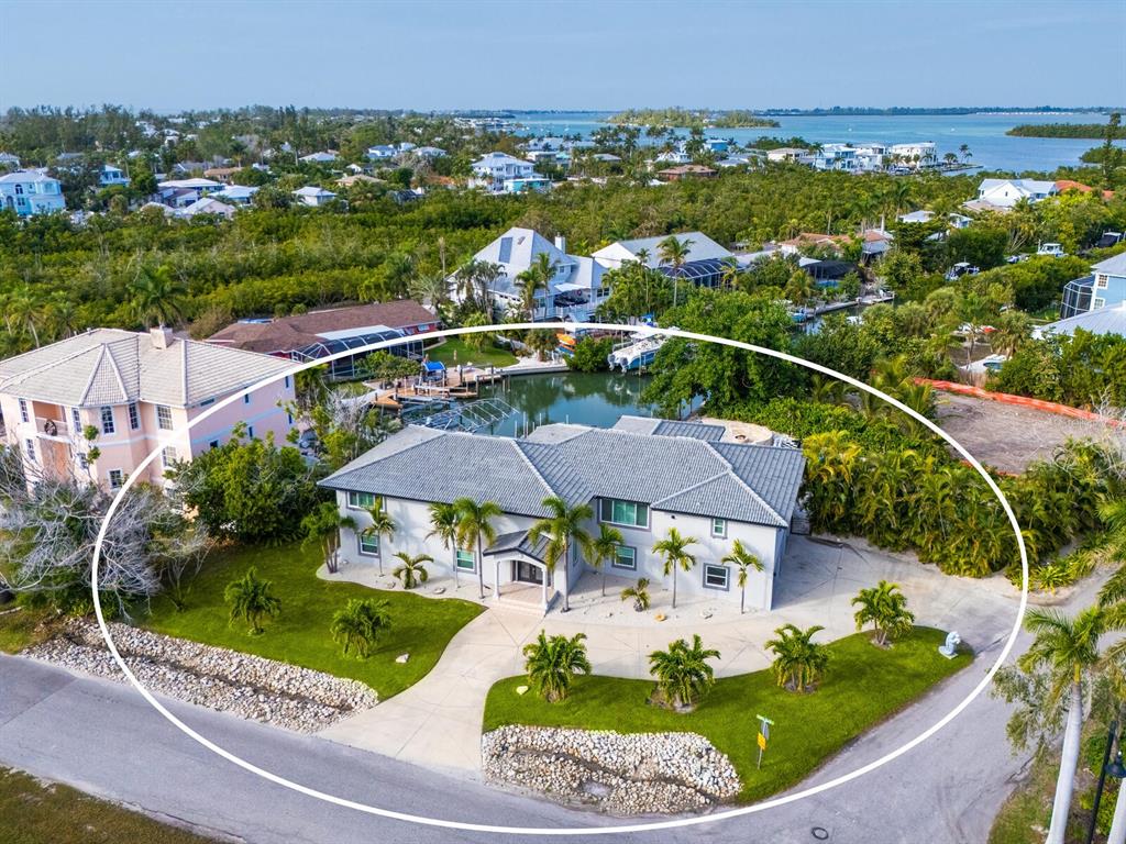 501 Norton Street Longboat Key, FL 34228 - Photo 3 of 67