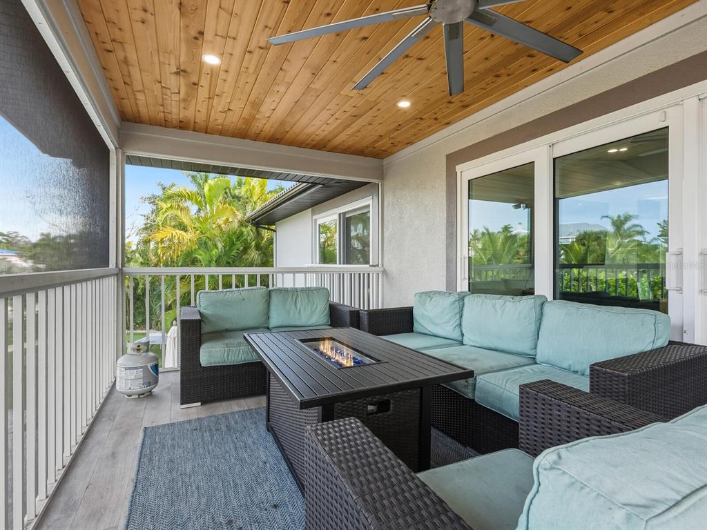 501 Norton Street Longboat Key, FL 34228 - Photo 39 of 67