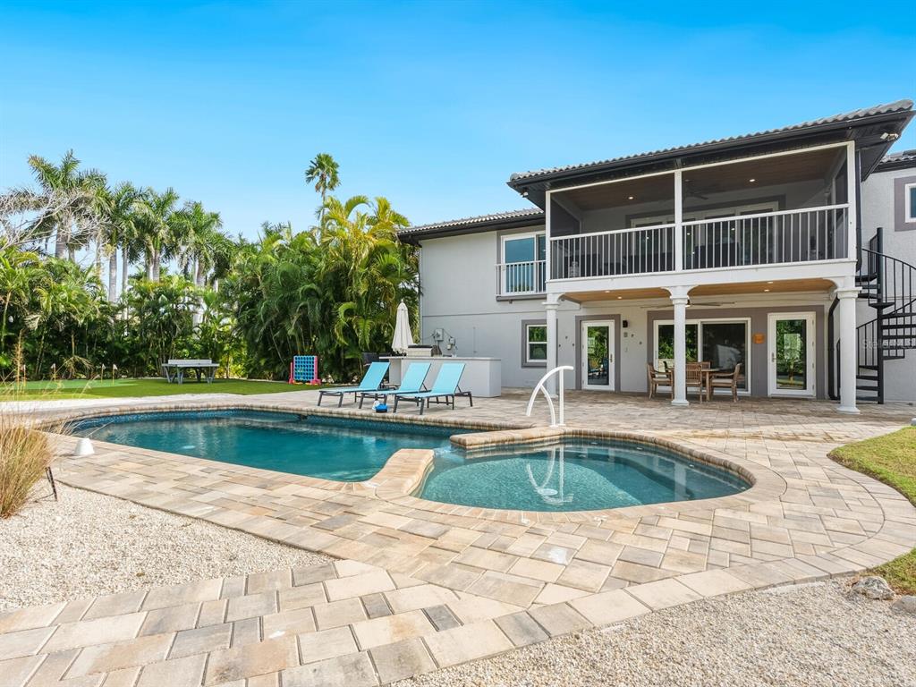 501 Norton Street Longboat Key, FL 34228 - Photo 44 of 67