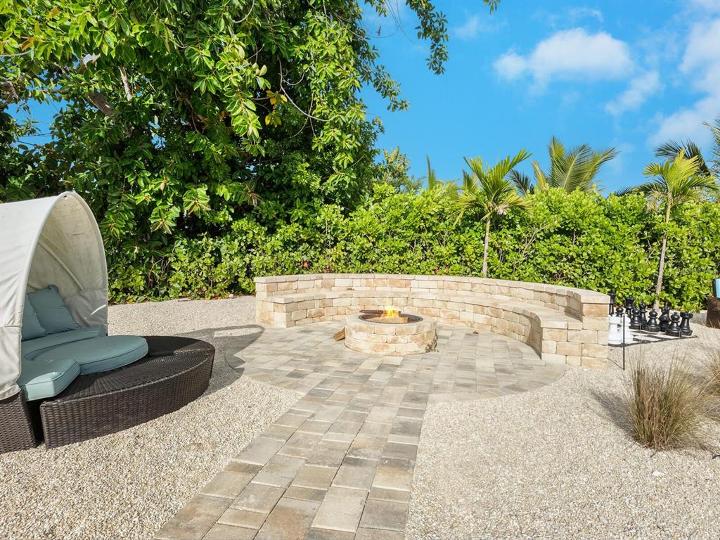 501 Norton Street Longboat Key, FL 34228 - Photo 47 of 67