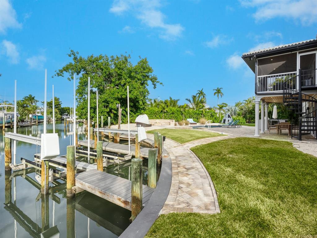 501 Norton Street Longboat Key, FL 34228 - Photo 49 of 67