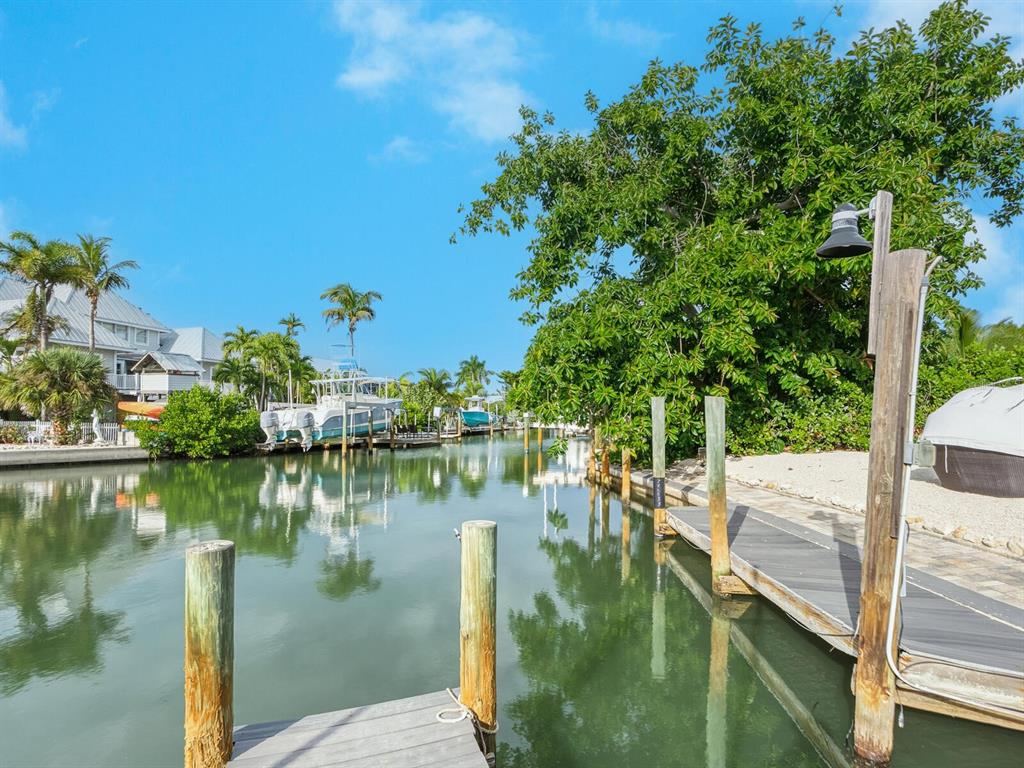 501 Norton Street Longboat Key, FL 34228 - Photo 50 of 67