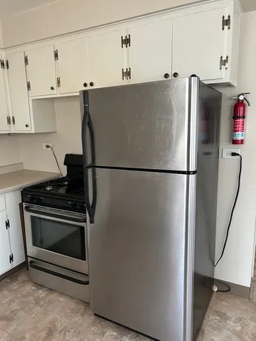 $429,000 | 831 East South Broadway Avenue, Lombard, IL 60148