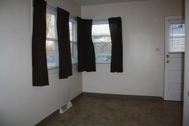 $429,000 | 831 East South Broadway Avenue, Lombard, IL 60148