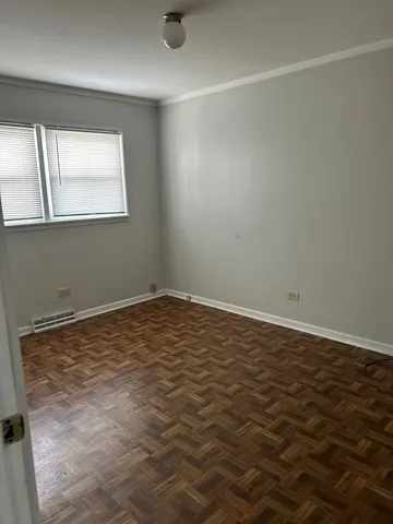 $429,000 | 831 East South Broadway Avenue, Lombard, IL 60148