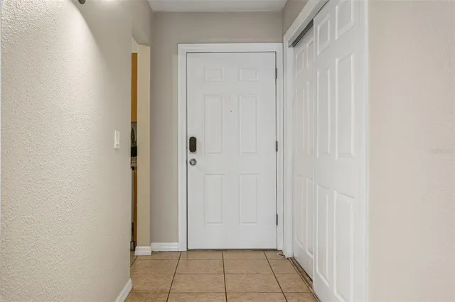 $175,000 | 14421 Americana Circle, Unit 204, Tampa, FL 33613