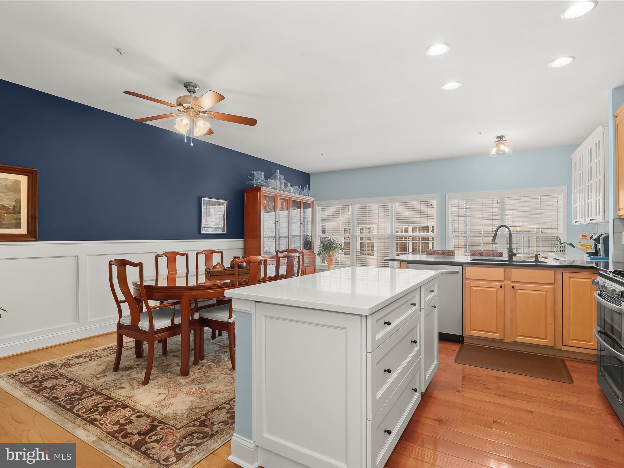 10234 Brighton Ridge Way, Unit 105 Columbia, MD 21044 - Photo 9 of 40 Kitchen and Dining