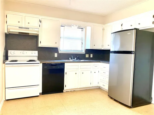 $1,800 | 5317 Fairmont Street, Abilene, TX 79605