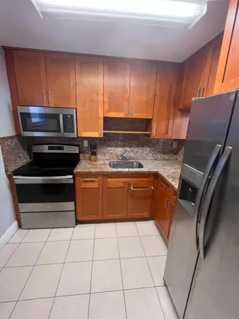 $1,750 | 11307 Southwest 200th Street, Unit 313B, Miami, FL 33157