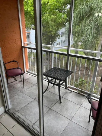 $1,750 | 11307 Southwest 200th Street, Unit 313B, Miami, FL 33157