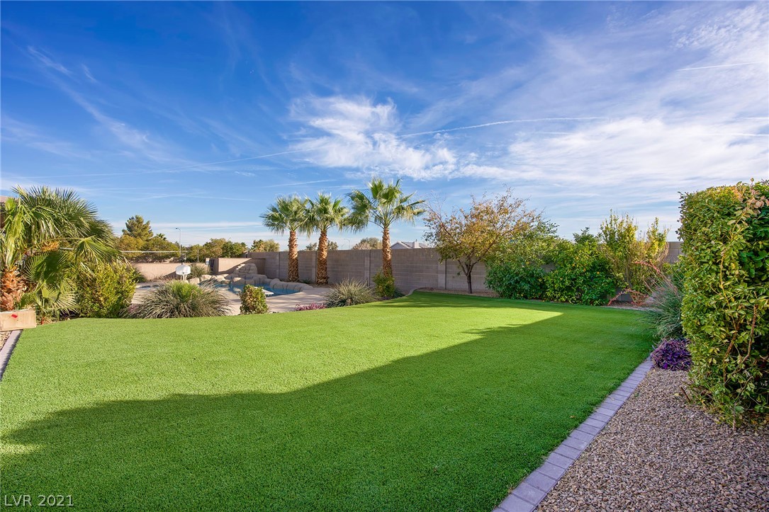 6111 Farm Road Las Vegas, NV 89131 - Photo 28 of 35 Gallery Image 28