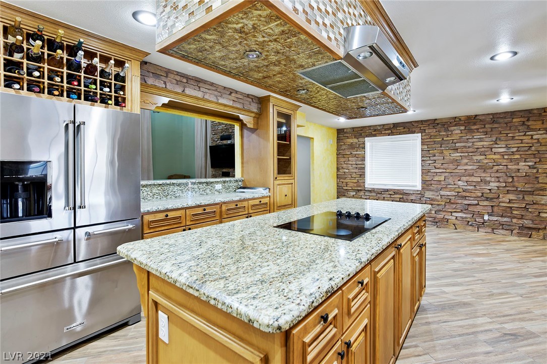 6111 Farm Road Las Vegas, NV 89131 - Photo 8 of 35 Gallery Image 8