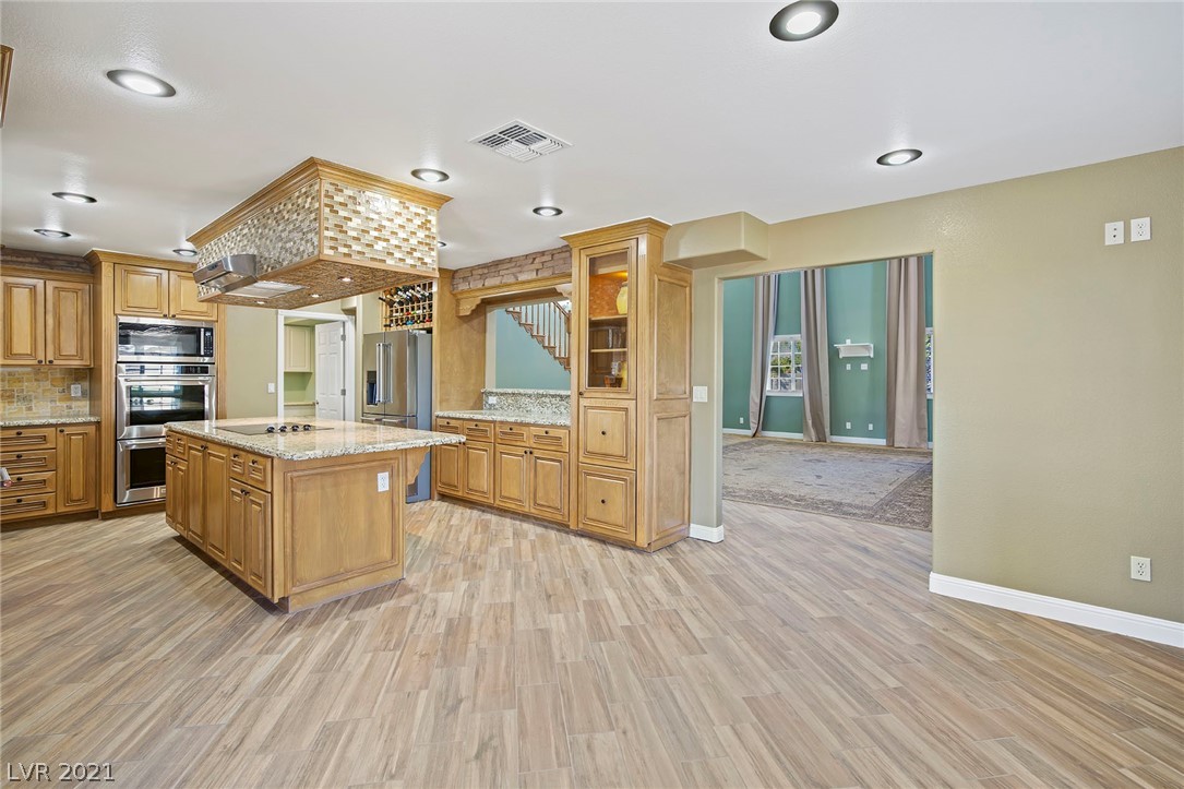 6111 Farm Road Las Vegas, NV 89131 - Photo 9 of 35 Gallery Image 9