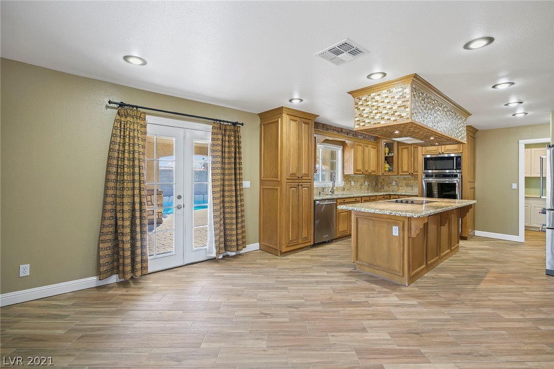 6111 Farm Road Las Vegas, NV 89131 - Photo 10 of 35 Gallery Image 10