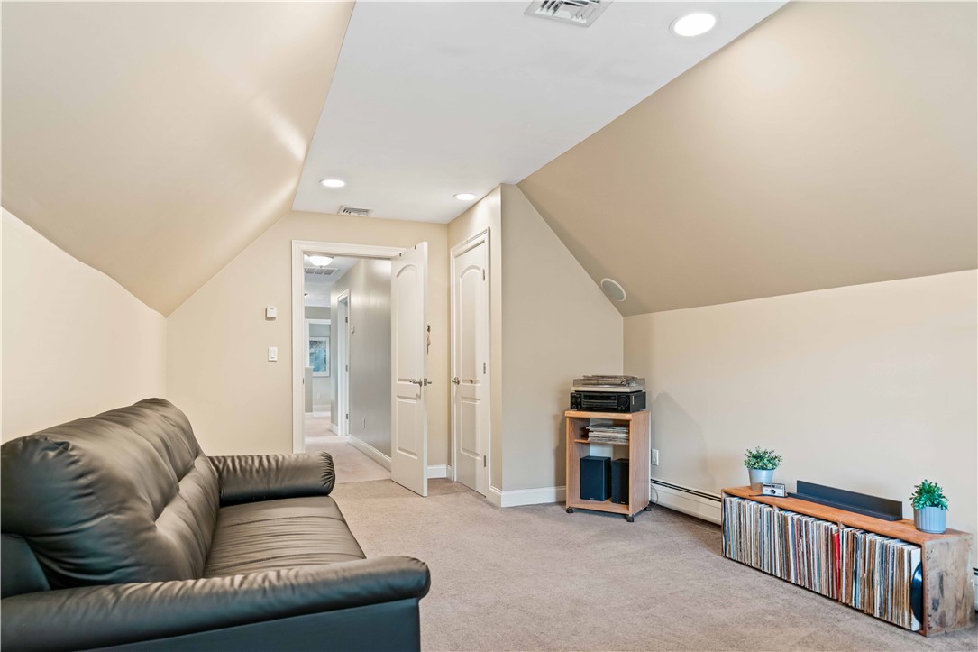 17 Sassafras Road Rehoboth, MA 02769 - Photo 16 of 33