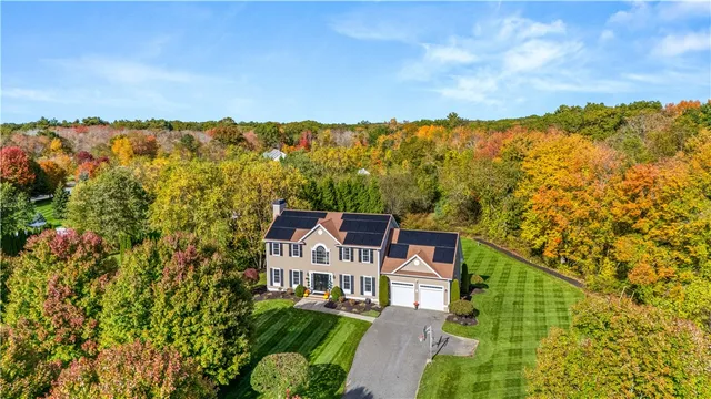 $949,000 | 17 Sassafras Road, Rehoboth, MA 02769