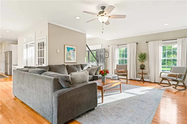 $949,000 | 17 Sassafras Road, Rehoboth, MA 02769