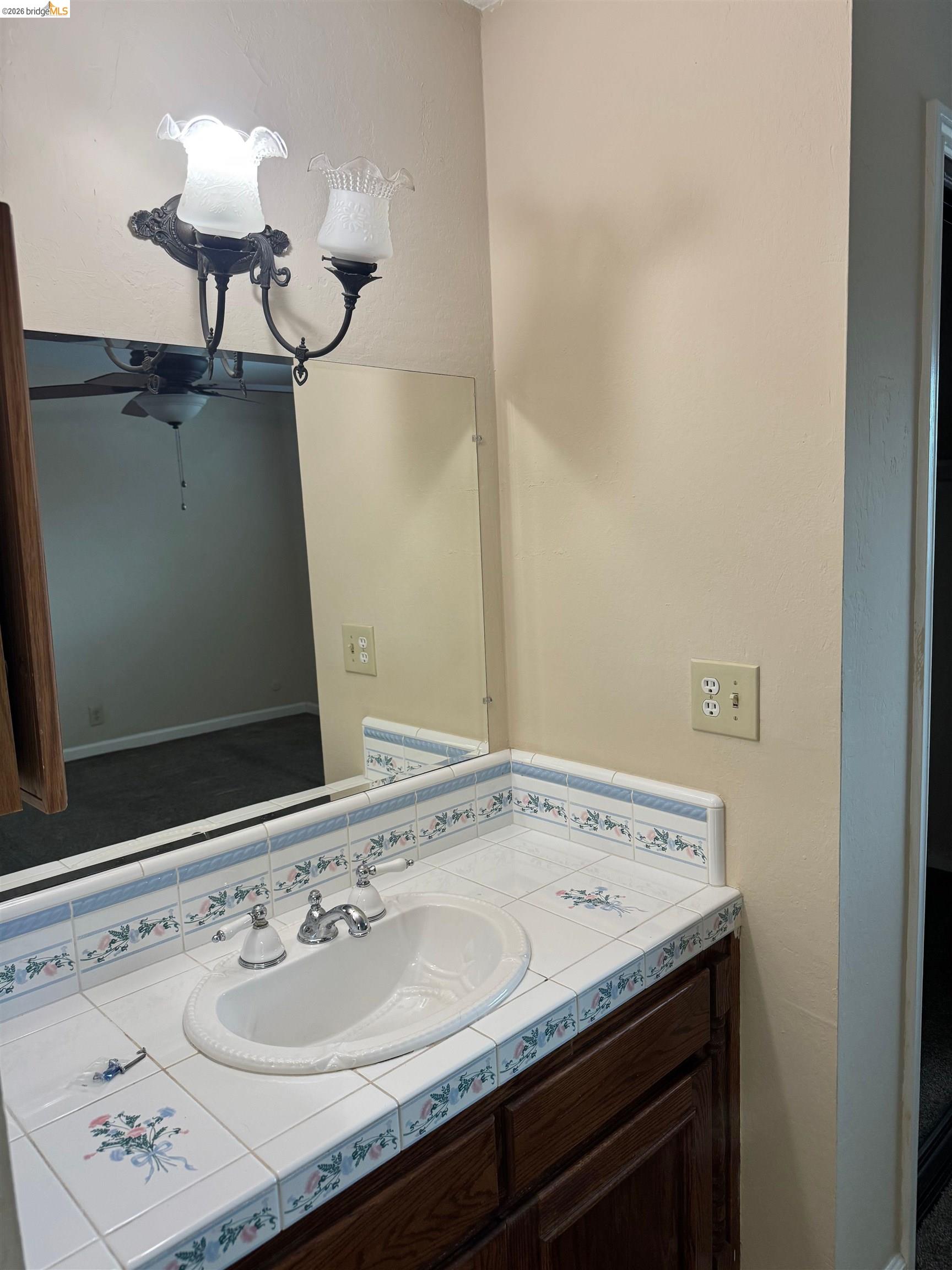 5451 Tyler Place Fremont, CA 94538 - Photo 12 of 17