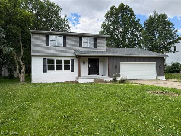 $54,000 | 2116 Overcrest Street, Alliance, OH 44601