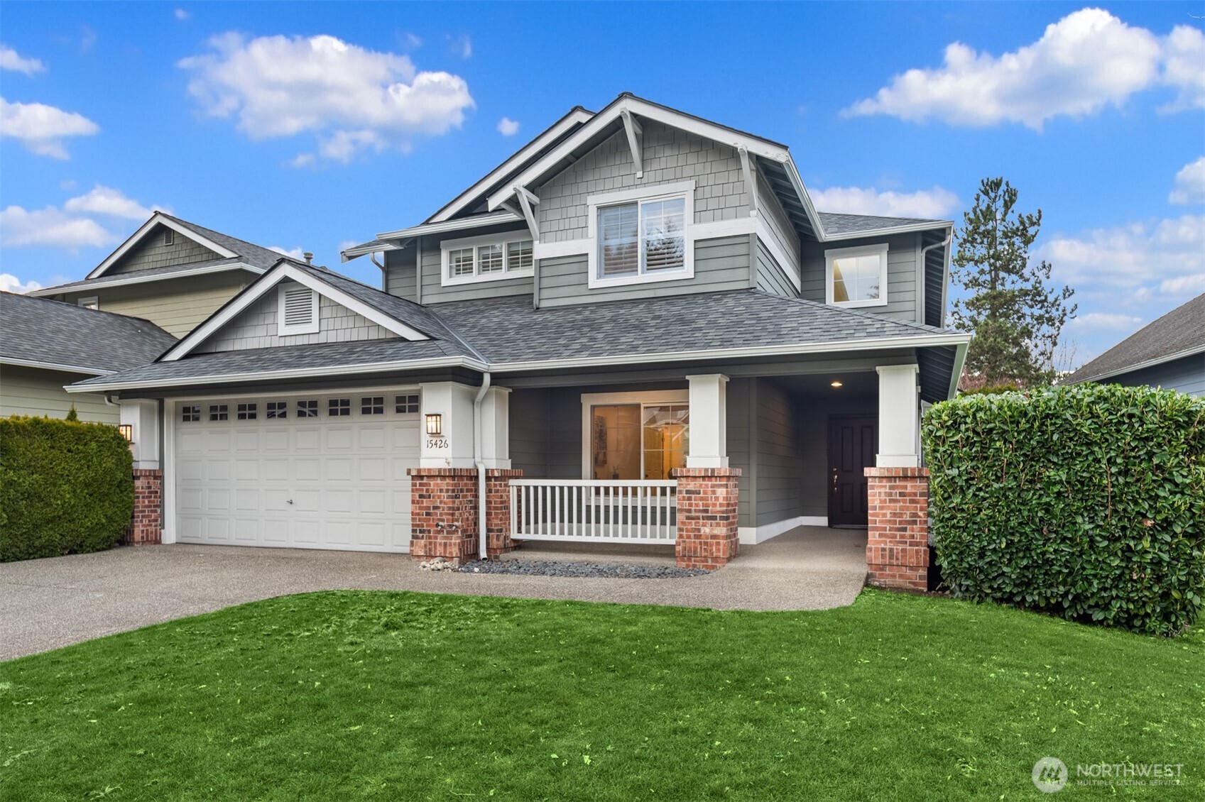 15426 141st Place Southeast Renton, WA 98058 - Photo 2 of 40 Gallery Image 2