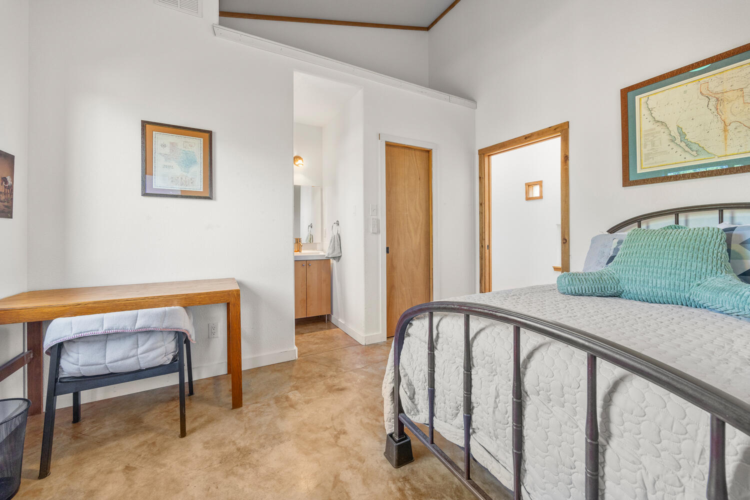 650 Angel Fire Drive Dripping Springs, TX 78620 - Photo 19 of 40 Bedroom 3