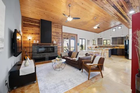 $850,000 | 650 Angel Fire Drive, Dripping Springs, TX 78620