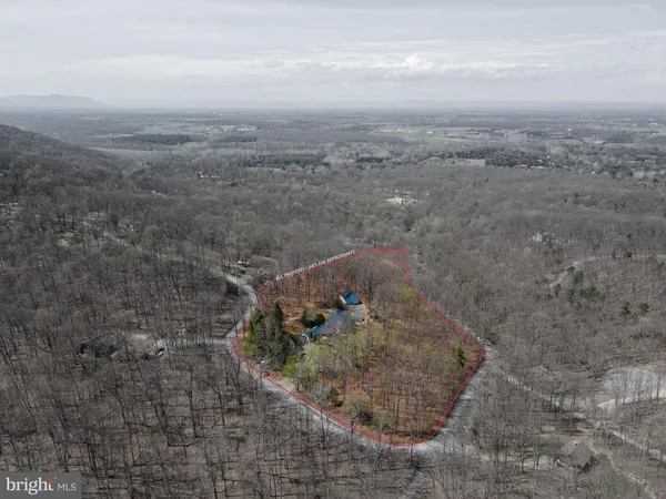 $725,000 | 68 Farms Ridge Lane, Front Royal, VA 22630