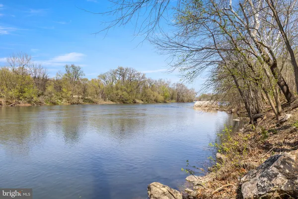 $725,000 | 68 Farms Ridge Lane, Front Royal, VA 22630